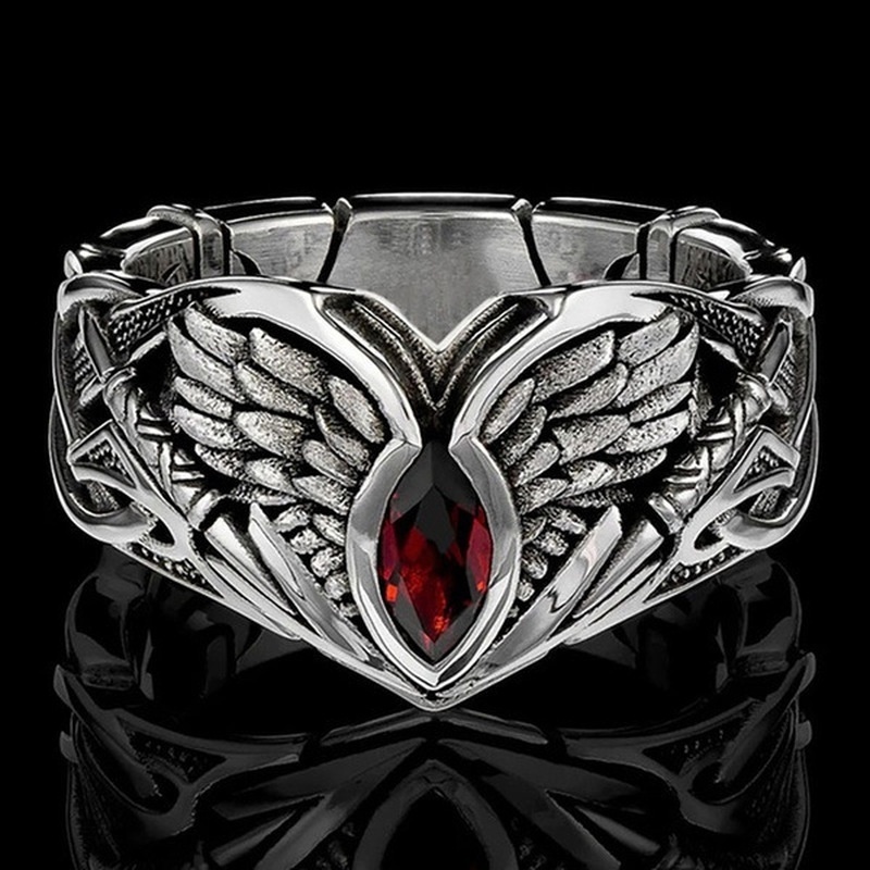 Cincin 925 Silver Desain Sayap Malaikat Aksen Kristal Zircon Merah Bahan Titanium Steel Gaya Punk Untuk Unisex