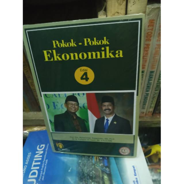 Buku pokok-pokok ekonomika edisi 4 empat