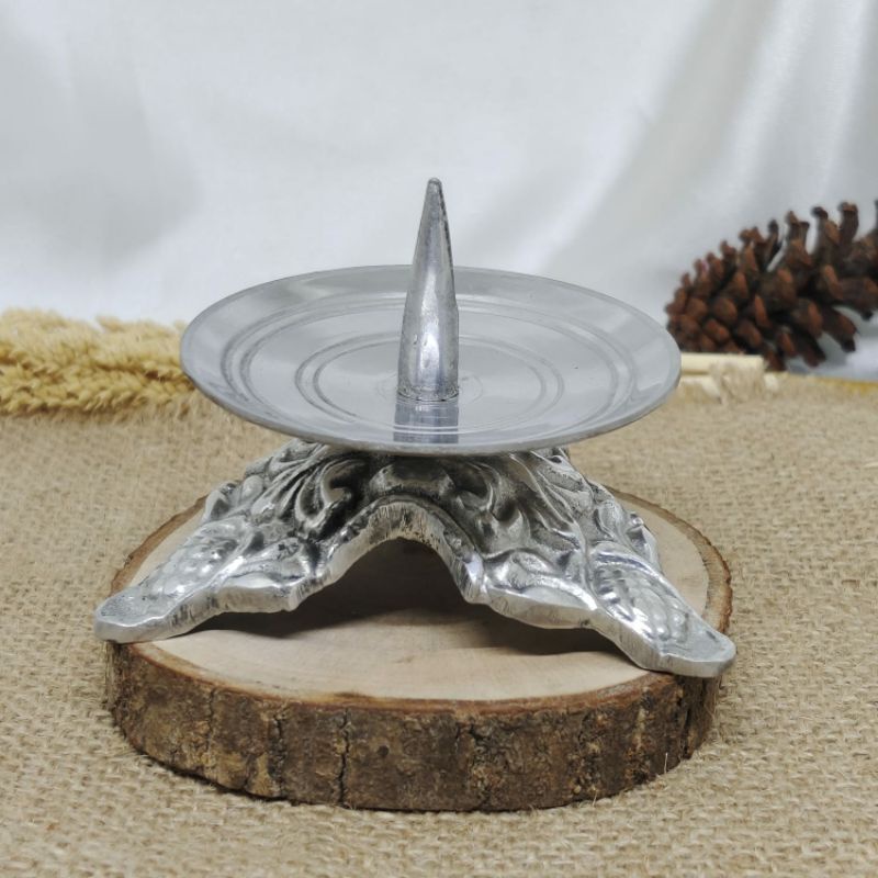 Tempat lilin /dudukan lilin logam silver  kode Tl 12 &amp; Tl 13