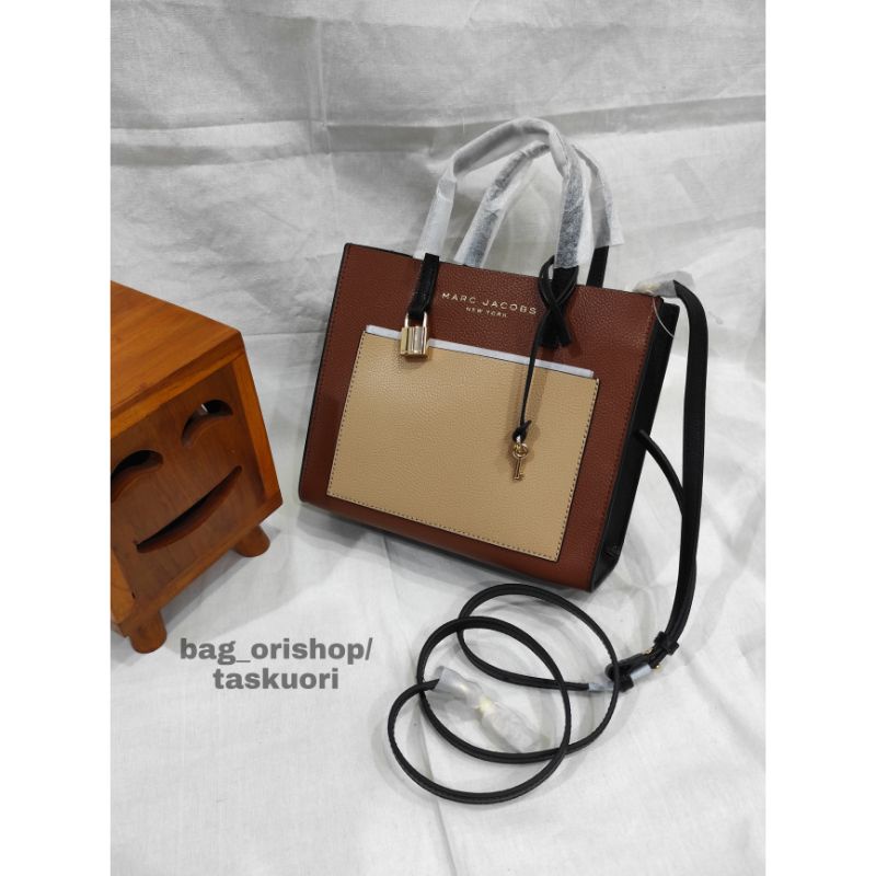 MJ Mini Grind Colorblock Tote Chocolate Truffle Multi