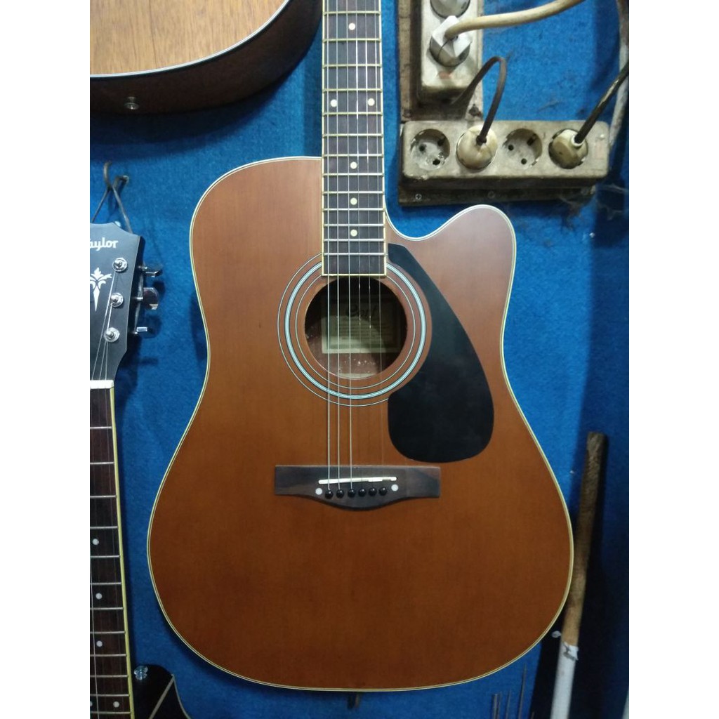 Gitar Akustik Merk Cort Jumbo Warna Coklat Doff Trusrod Cyprus Senar String Jakarta Murah