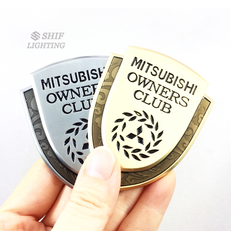 1pc Stiker Emblem Logo Mitsubishi Owners Club Bahan Metal Warna Emas Untuk Mobil Mitsubishi