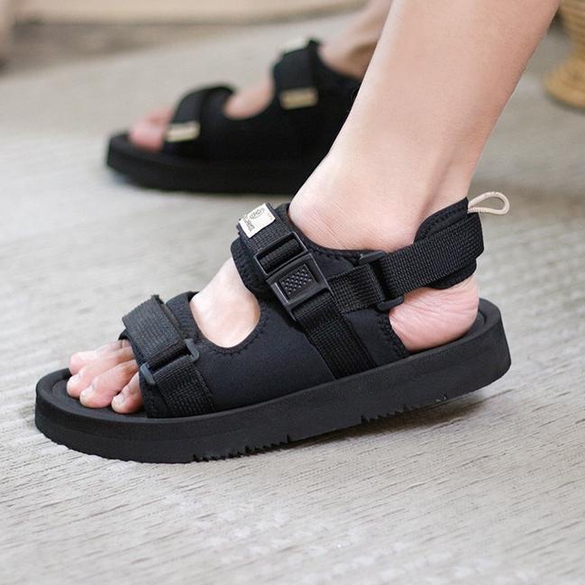 Top Produk.. OVERSHOES X MOONERS Sandal Pria Sandal Gunung Pria Sandal Traveler Sendal Slide Hitam O