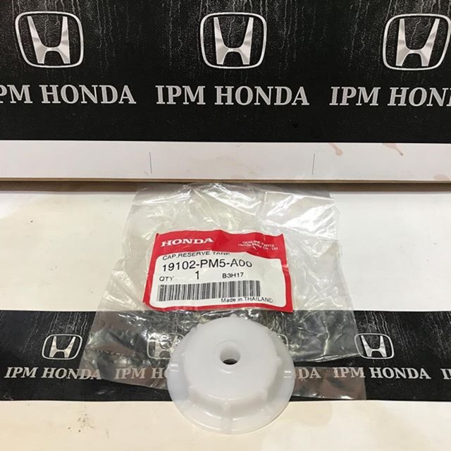 Tutup tabung serep radiator  Honda Jazz City Civic Accord CRV  19102 PM5 Cap reserve tank