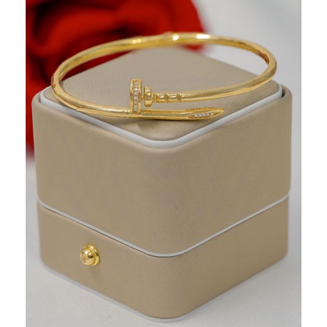 gelang tangan model paku emas Bangkok