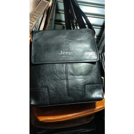 TAS SELEMPANG KULIT JEEP