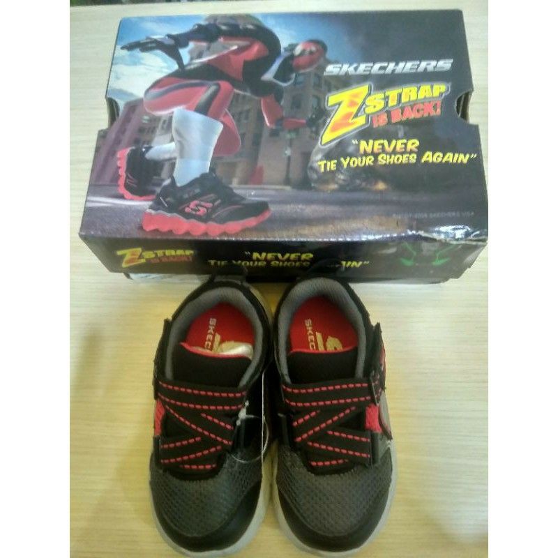 SEPATU SKECHERS ZSTRAP ANAK LAKI LAKI