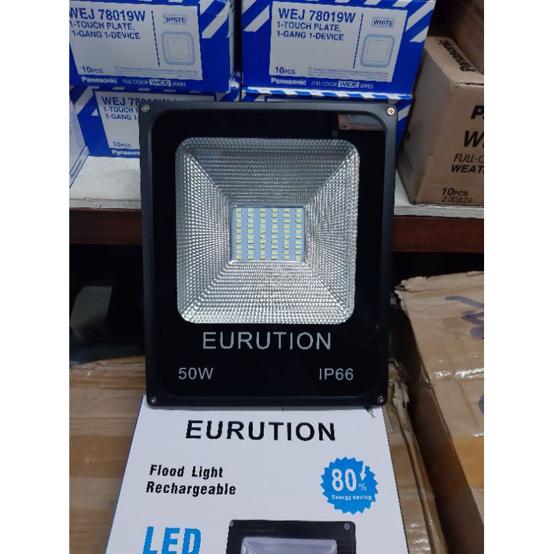 Lampu sorot tembak 50w Eurution model tipis 50 watt cahaya putih kuning terang