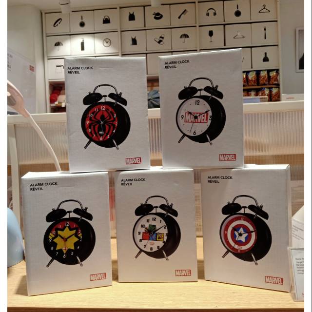 MINISO Jam weker marvel MINISO / alarm clock Marvel