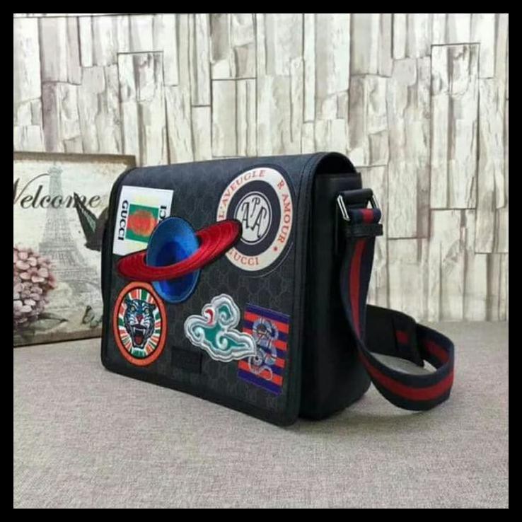night courrier gg supreme messenger