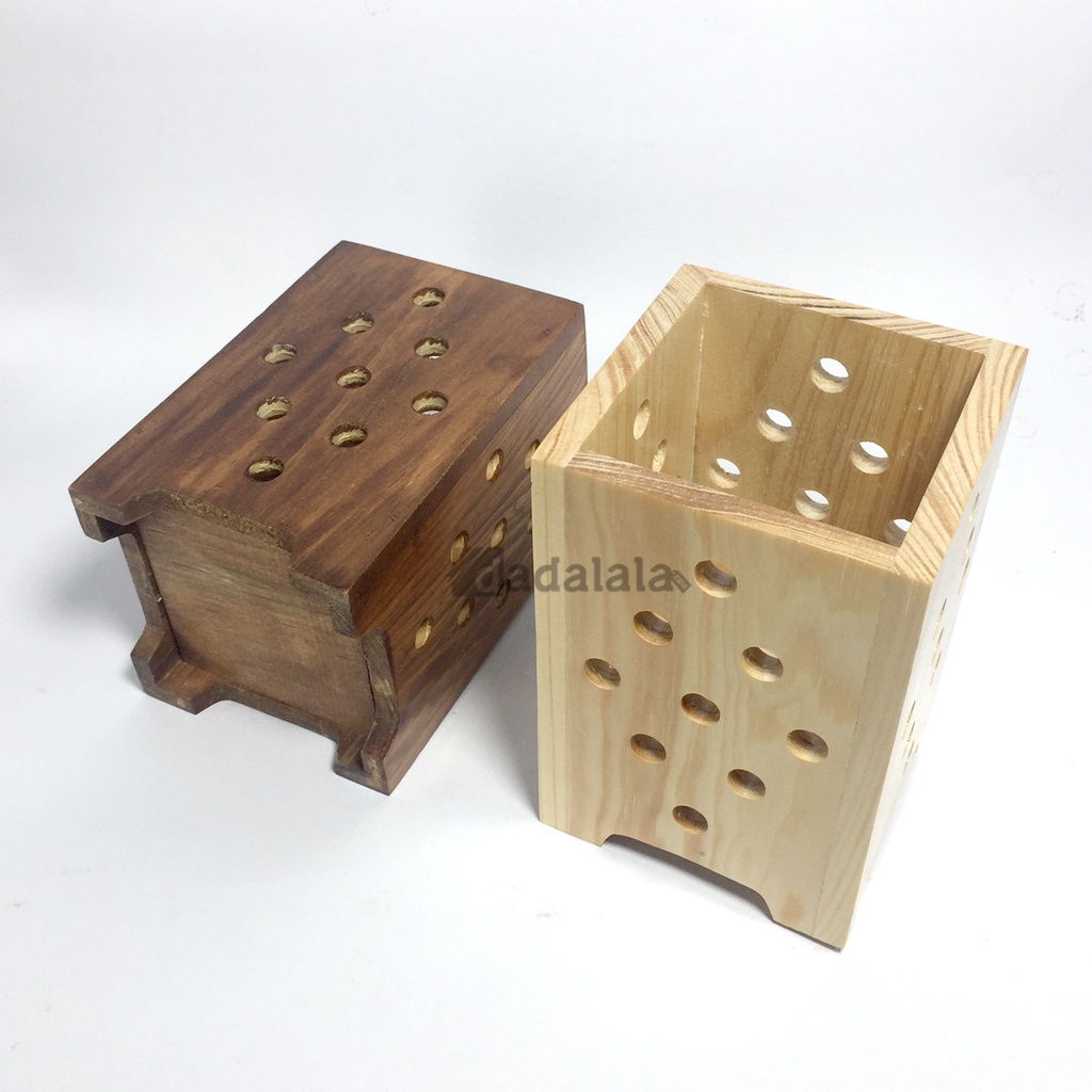 DADALALA Kotak Kayu Serbaguna Ukuran 10x10x15 Cm Untuk Penyimpanan Spatula dan ATK Bahan Kayu Pinus - 2 Varian