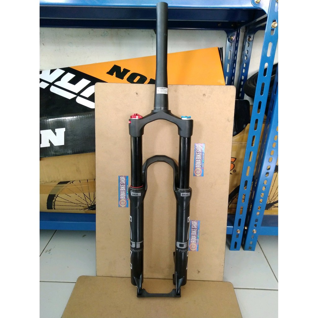 SALE Fork ION DH32 Travel 140mm Air Lockout Tapered black