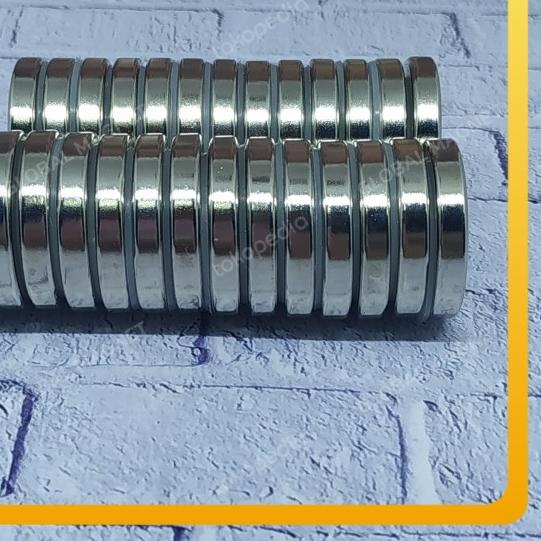 Ω Magnet Neodymium N45 30x5mm ✳
