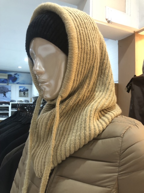Hoodie neck warmer wool kerudung