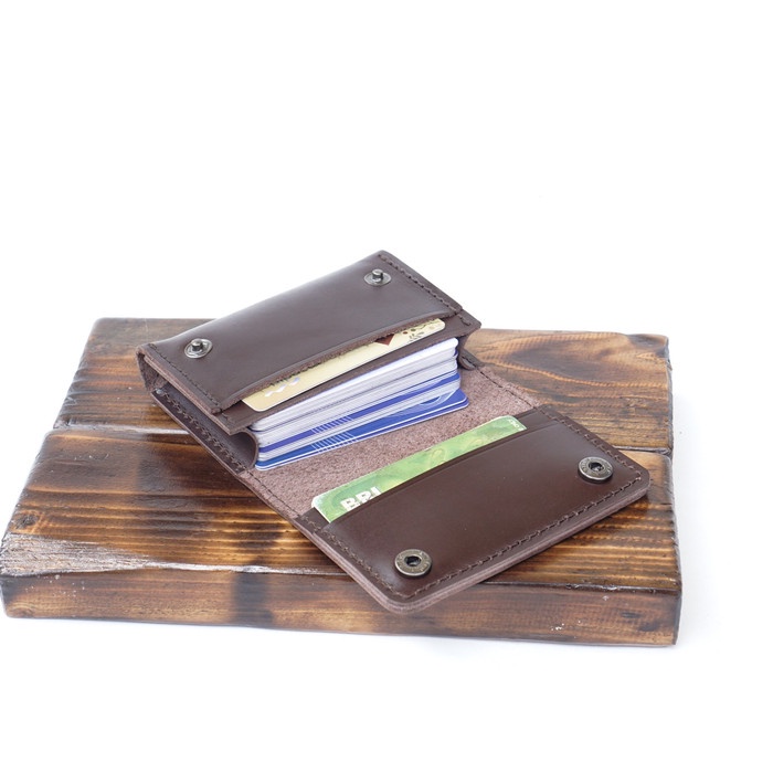 

READY dompet kartu kulit muat banyak kartu - Hitam BERKUALITAS