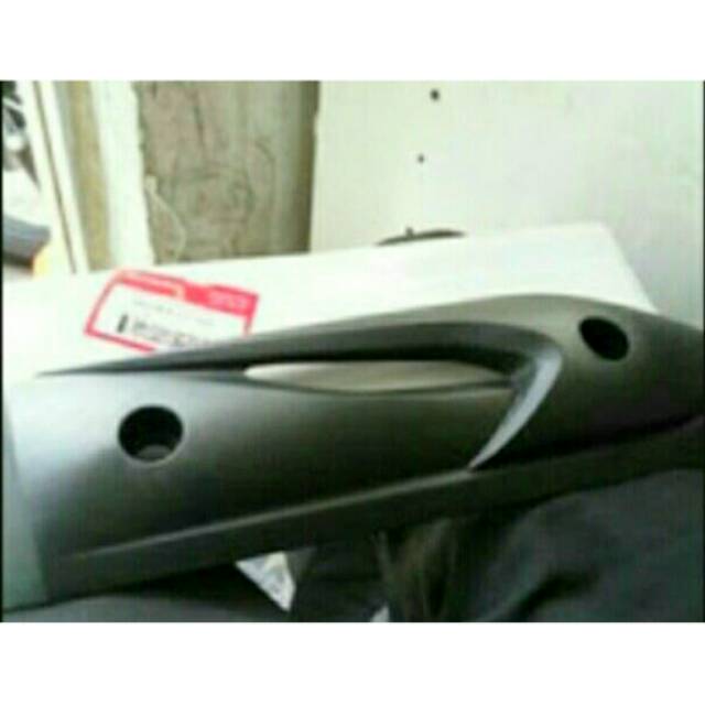 Lapisan /Pelindung / Tutup Knalpot Beat ori HONDA