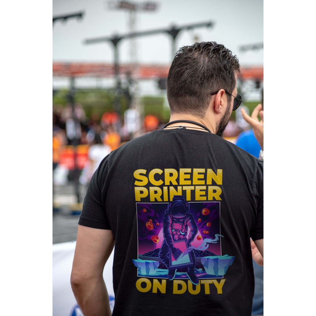 Screen printer on duty / kaos sablon / DRSSCD apparel