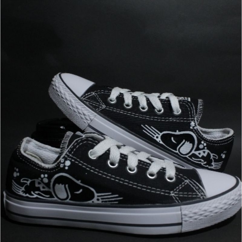 Sepatu Anak Snoopy Tali