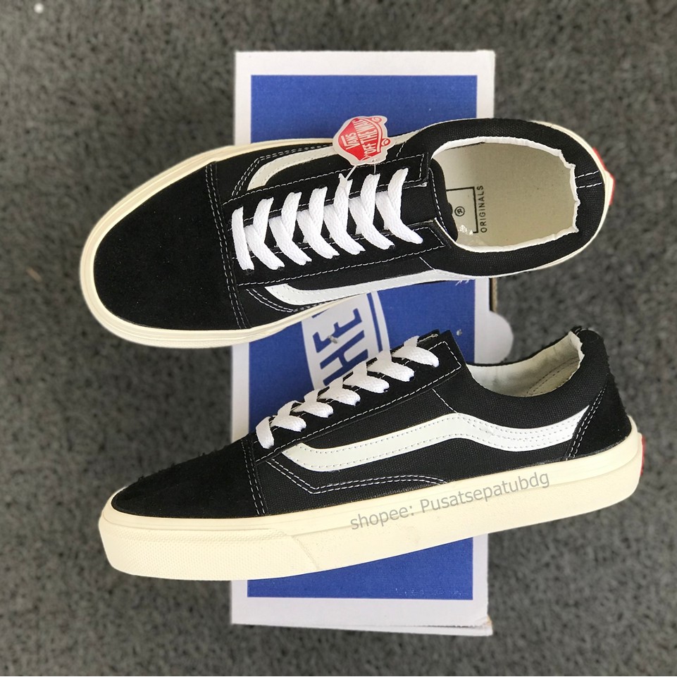 VANS OLDKSOOL OG BLACK WHITE BOX BIRU