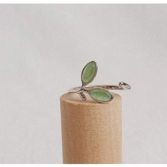 Cincin kuncup daun hijau busana Korea