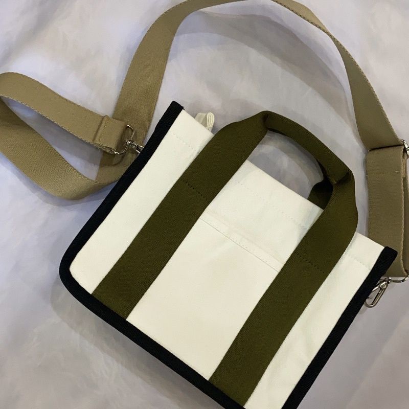 Canvas Bag by Wear.label