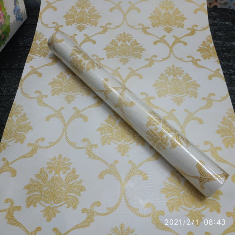 Wallpaper dinding motif batik gold terbaru