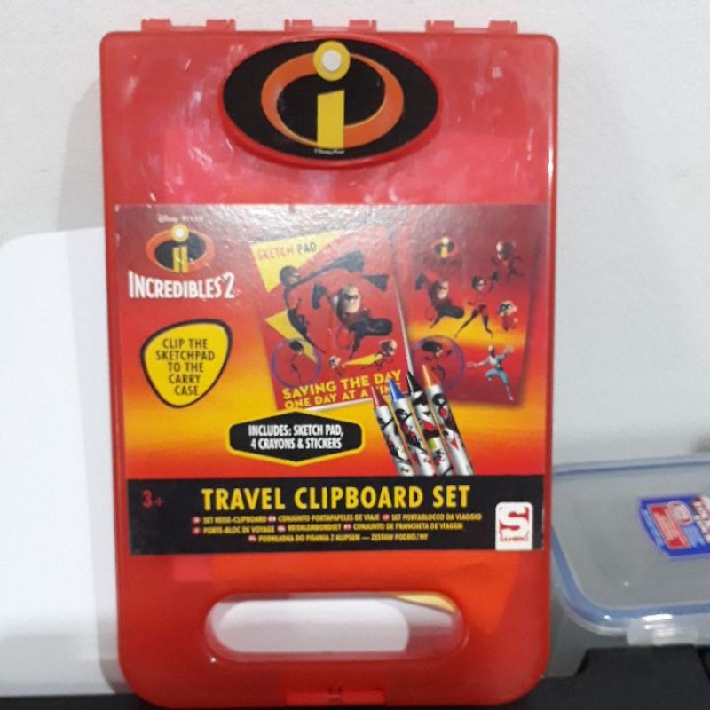 

Incredibles 2 Travel clipboard set