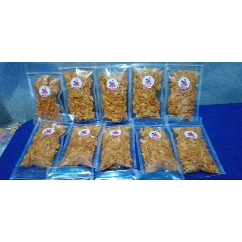 

pangsit /kerupuk pangsit /pangsit goreng /pangsit 100 gram