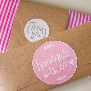 

STIKER KEMASAN CHROMO KISS CUT SETENGAH PUTUS STICKER PACKAGING TOPLES MAKANAN suburprinting
