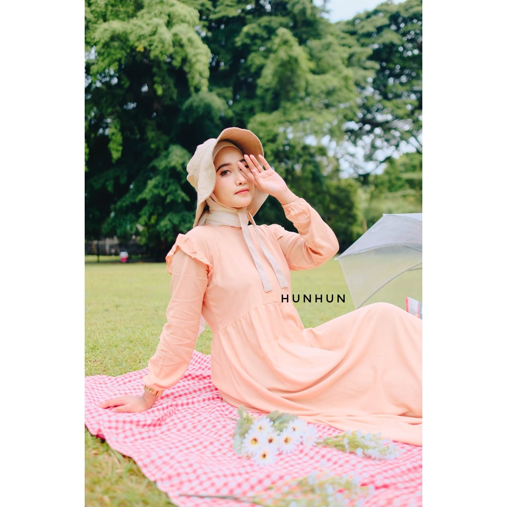 Isyana Midi Dress / Gamis Wanita Terbaru / Kekinian / Casual Dress Murah / Fashion Muslim/ Midi Dress Polos Series Premium / Midi Dress Terbaru / Dress Polos / Luciu Midi Dress / Marbel Midi Dress / Staci Midi Dress / Buton Midi Dress / Sojin Midi