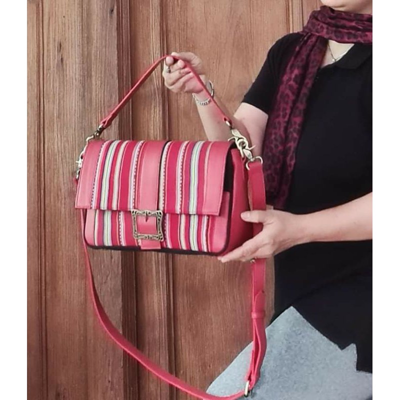 DER TAS TENUN ASLI NTT, HAND BAG TENUN, TAS ETNIK, HAND BAG ETNIK, HANDMADE BAG, TAS KULIT ASLI