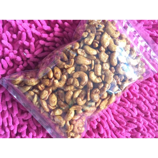 

Kacang Mede Mete 1 kg