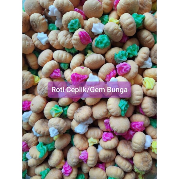 

250gr Gem Bunga/Roti Ceplik/Snack kiloan