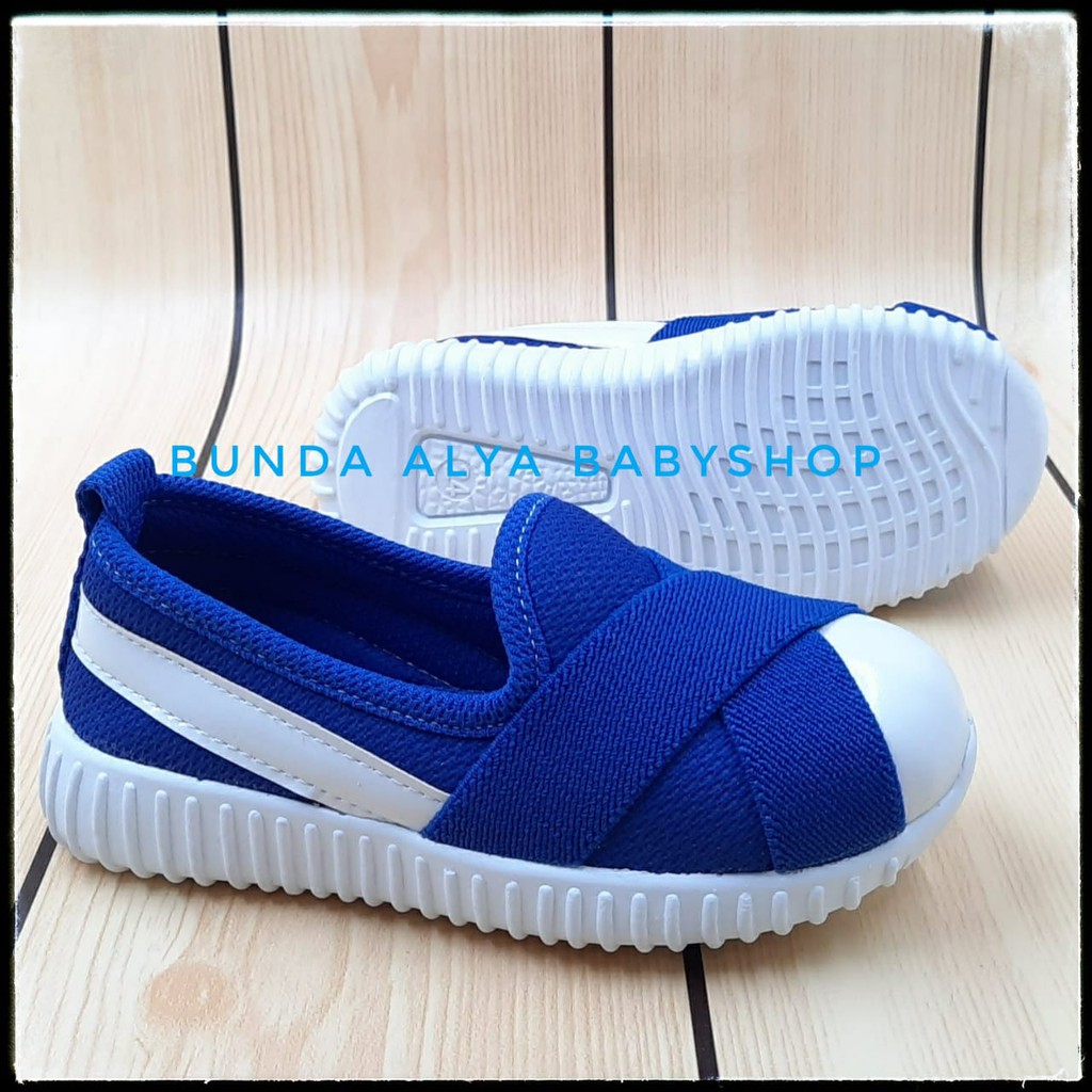 Sepatu Anak Perempuan Usia 2 3 6 7 Tahun BIRU - Sepatu Anak Cewek slip On Sporty Alas Karet Size 22 - 35