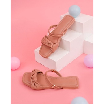 Deliwafa  - [SandalWanita]  Distika Sandal