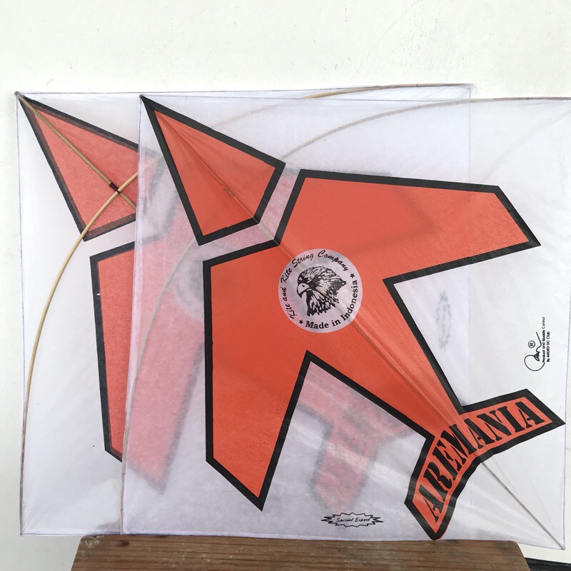 Layangan Sukhoi Super Turnament Ahoed DC Aremania