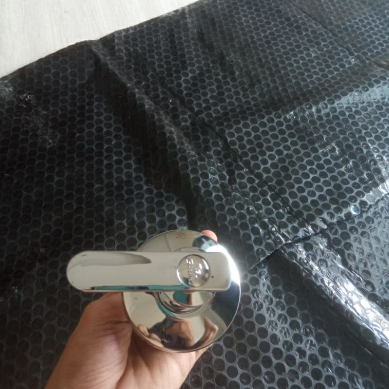 Shower Tanam dinding bentuk Bulat set Plus Kran shower Tanam bahan Kuningan asli dalam Plat Stainless