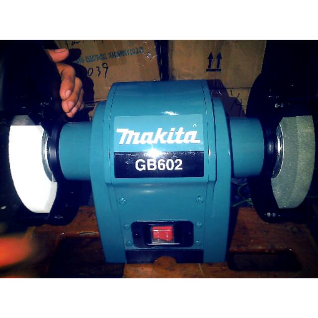 Gerinda Duduk 6 inch Makita GB 602