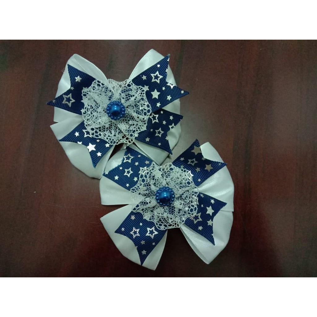 

Pita bintang putih biru