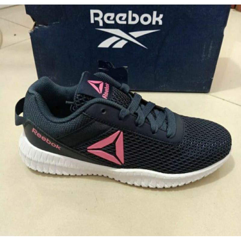 REEBOK DV 8357 BY SPORT STATION ORIGINAL