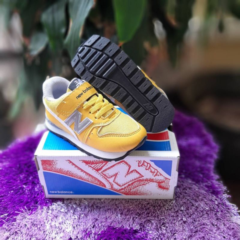 Sepatu Anak New Balanc NB Kids-Kuning