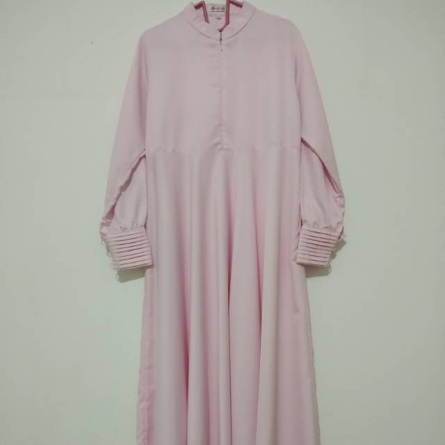 Preloved Gamis Albarizk