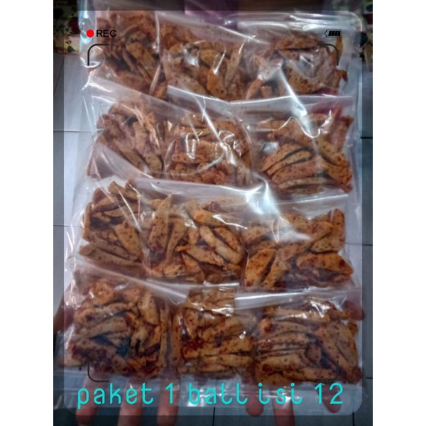 

basreng pedas paket 1 ball isi 12 pcs kemasan 30gram