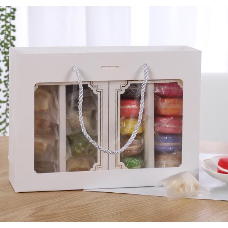 

Kotak Kue/ bolu/ Cupcakes/ (Packing Foods)