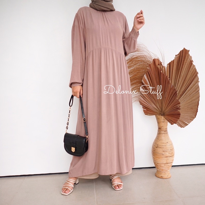 Viensca basic midi dress