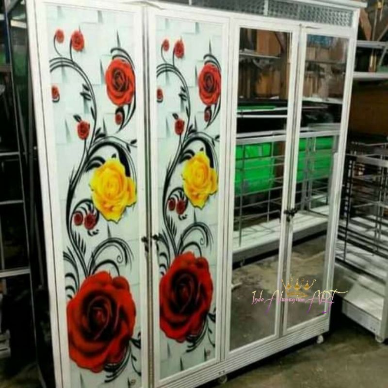 Lemari Pakaian / Baju Pintu 4 Kaca Motif Bunga Bahan Alumunium