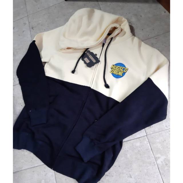 Jaket  merk Hugsco original