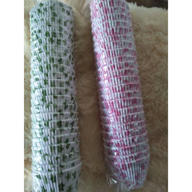 

Cup kertas bolu kukus panjang warna
