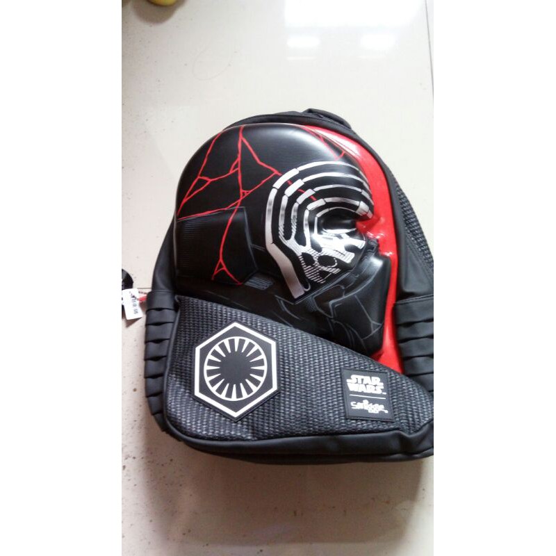 Tas Smiggle anak laki-laki edisi star wars