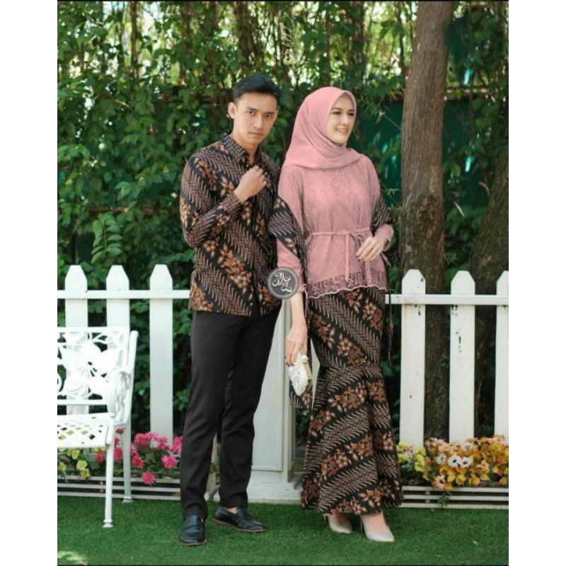 BATIK COUPLE KEBAYA LUNA TUNANGAN LAMARAN WISUDA